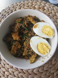 Una foto de Quinoa con salsa de soja