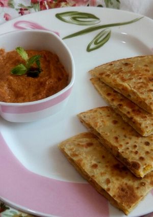 A picture of Stuffed Egg parantha.