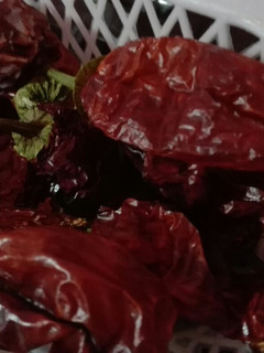 عکسی از دستور سه راهکار ساده برای خشک کردن انواع فلفل قرمز در خانه