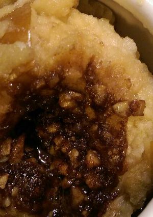 A picture of Oven Baked Apples / Bratapfel.