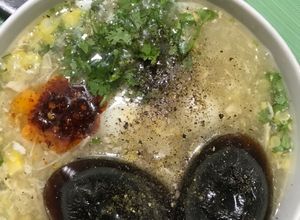 Hình của món Súp gà trứng bách thảo.