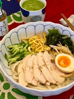 胡麻嫰雞冷烏龍麵 的食譜成品照片