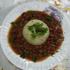 A picture of Rajma masala red kidney beans curry.