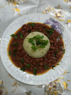 A picture of Rajma masala red kidney beans curry.
