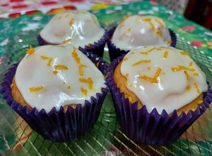 Una foto de Muffins de mango 🥭 y naranja 🍊