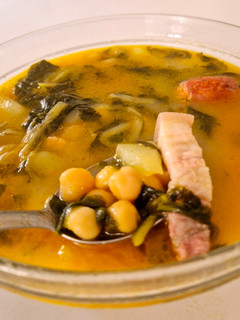 Una foto de Garbanzos a la castellana