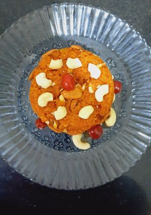 A picture of Gajar ka halwa with coconut milk.