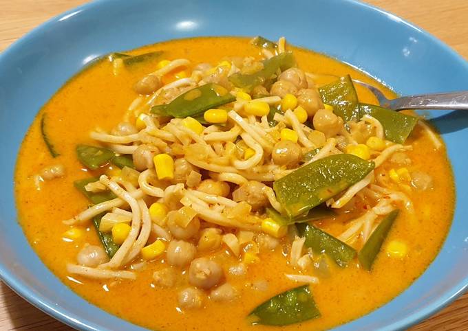 Recipe of Quick Vegetarian red curry soup