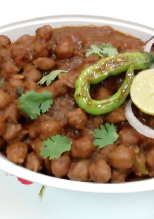 A picture of Amritsari pindi chole.