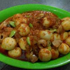 A picture of Sambal goreng telur puyuh ati ampla pete.