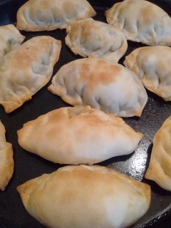 Una foto de Empanadas de pollo express