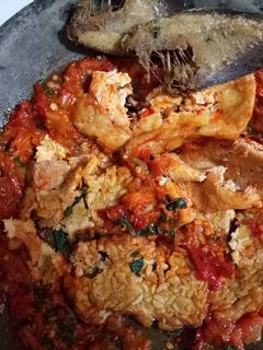 Foto resep Tahu tempe penyet sambal kemangi