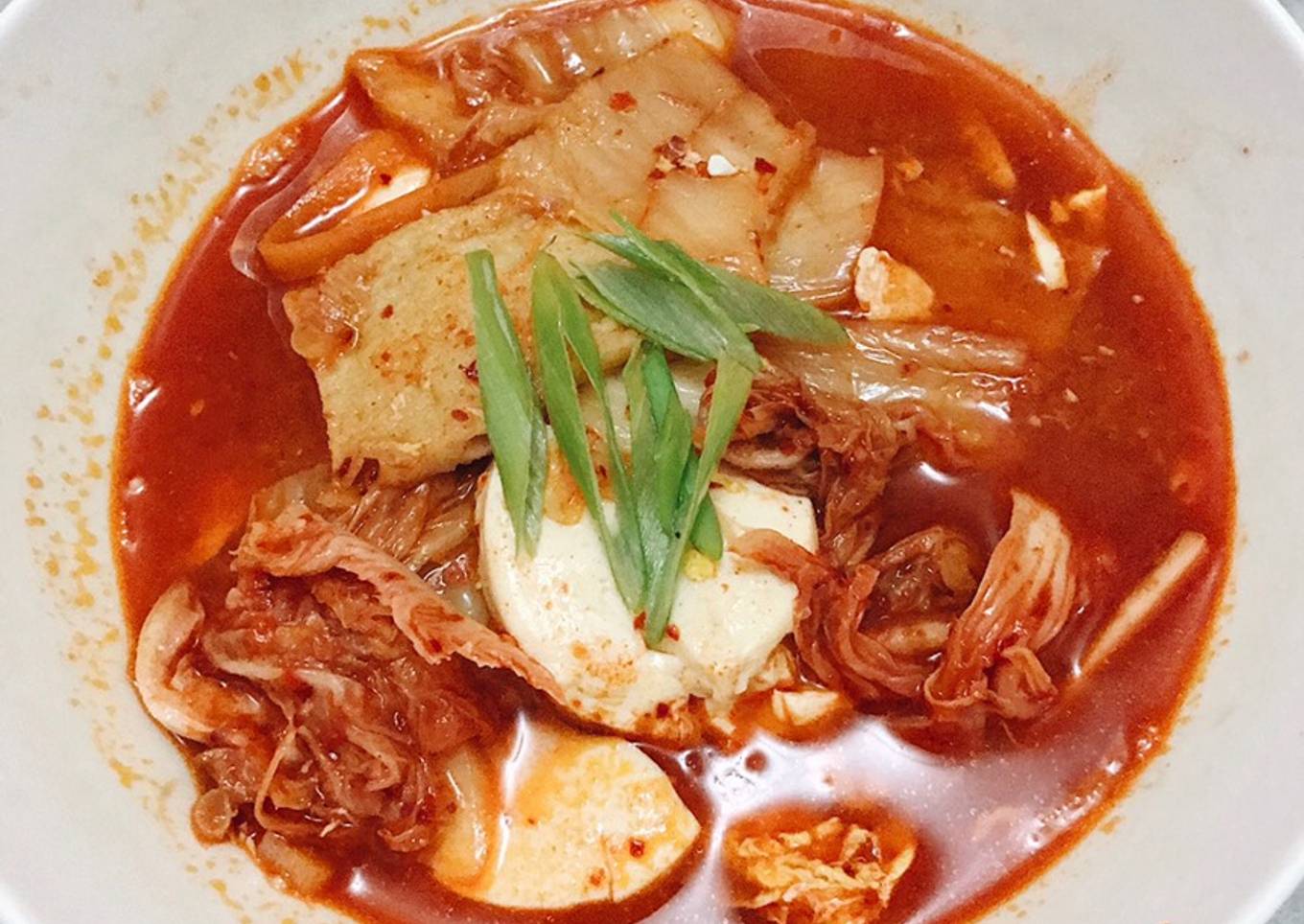 Kimchi Jjigae
