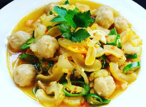 Foto resep Oseng baso kikil cabe hijau