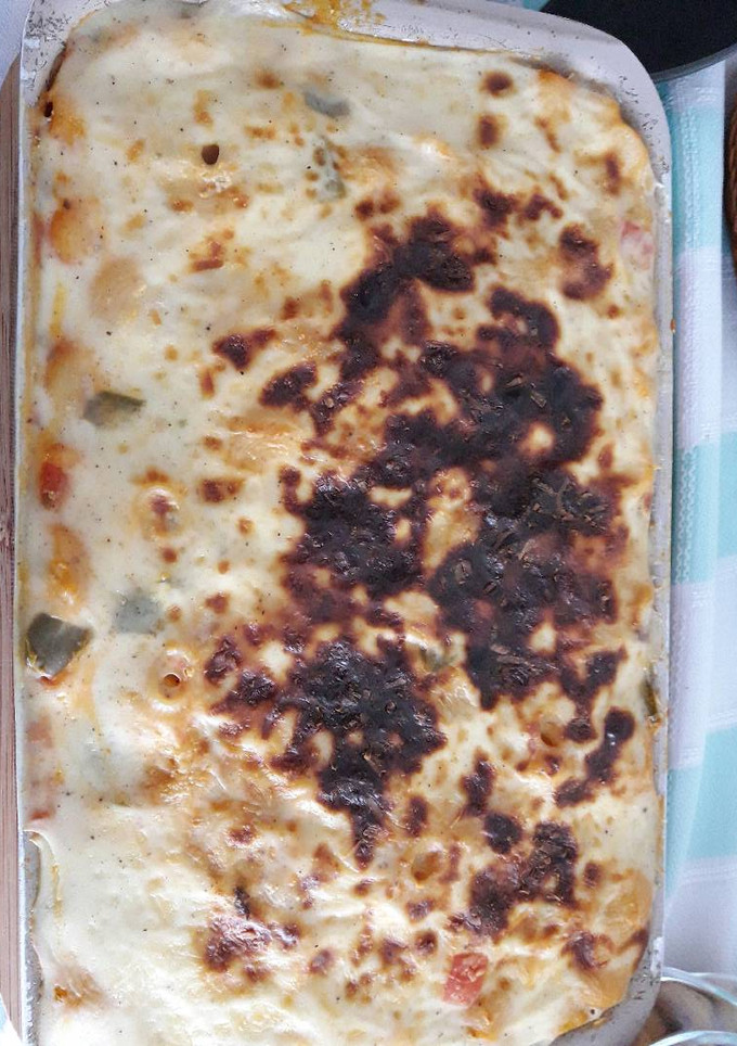 Una foto de Tiburones con bechamel