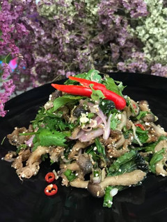 A picture of Mushroom laab (Thai Mushroom Salad).