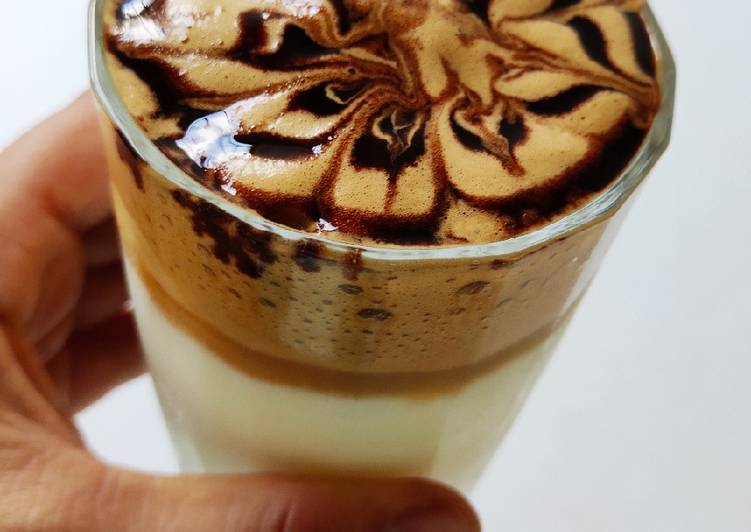 Recipe: Delicious Dalgona Coffee