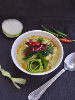 लौकी के छिलके की चटनी(lauki ke chhilke ki chatni recipe in hindi) रेसिपी मुख्य फोटो