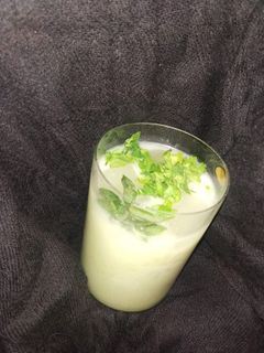 ફુદીના છાશ (Mint buttermilk in gujrati) રેસીપી મુખ્ય ફોટો