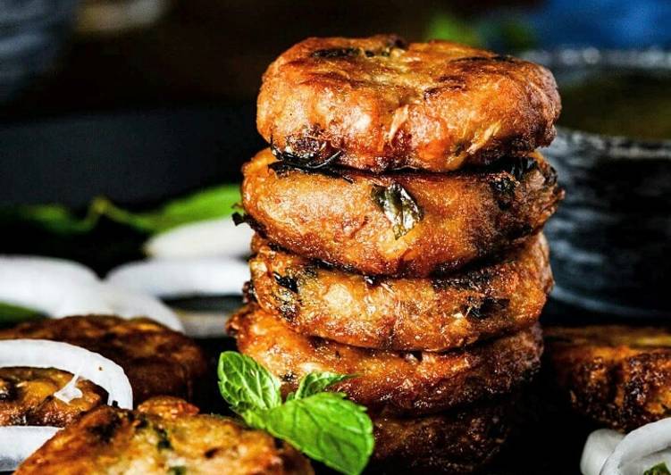 Hyderabadi Chicken Shikampuri Kebab
