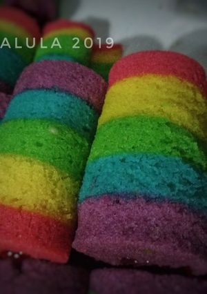 Foto resep Miniroll Rainbow Cake (kukus, lembut, gak amis)
