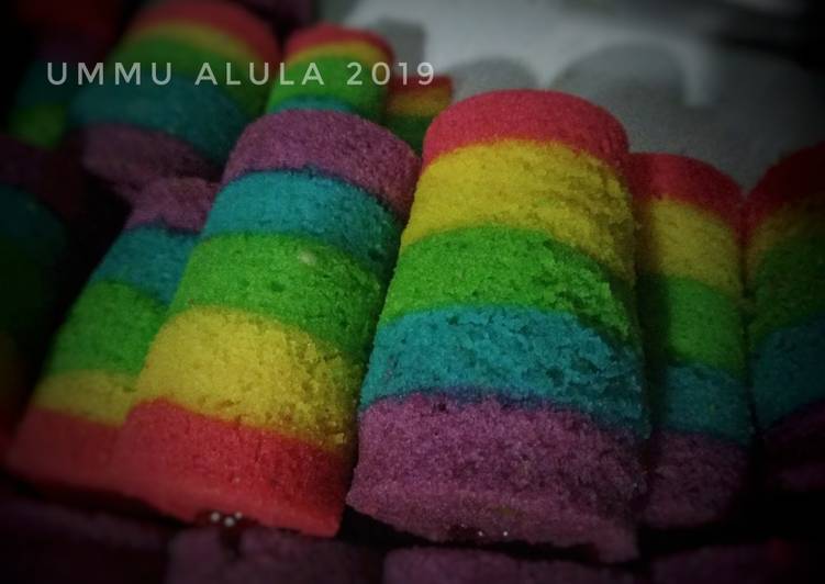 Miniroll Rainbow Cake (kukus, lembut, gak amis)