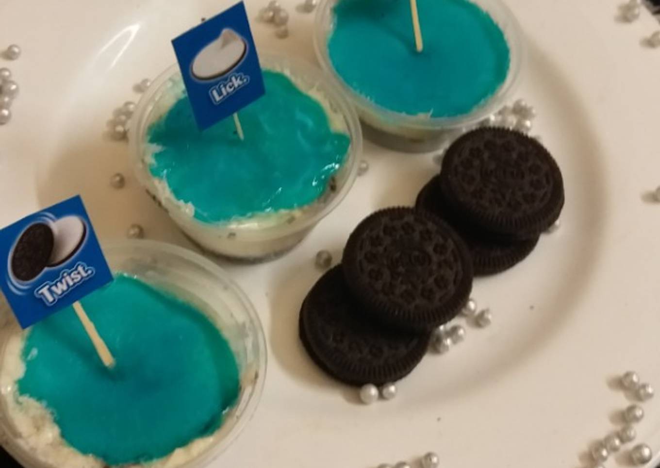 Oreo cheesecake shots