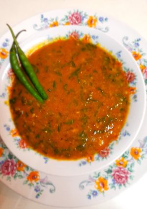 A picture of Dal palak.