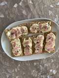 Tartines Wasa fromage blanc, Boursin®️, œufs dur mortadelle