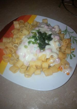 Una foto de Pasta corta a la bechamel