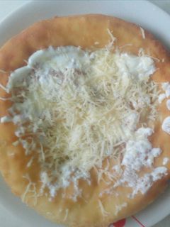 Kefires lángos recept fotója