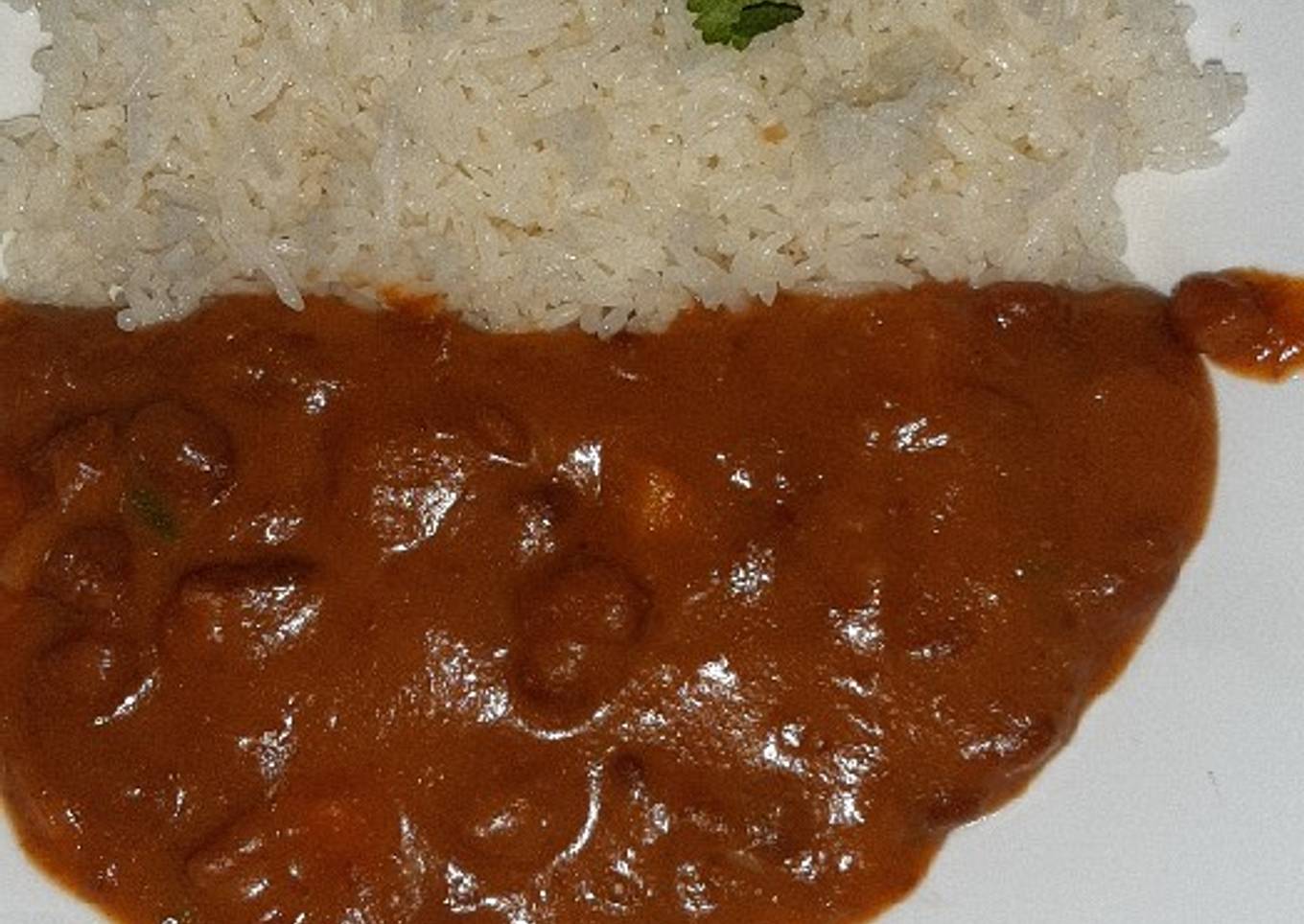 Beans with coconut milk or fresh milk