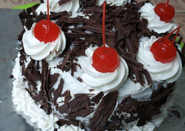 Black forest kukus ekonomis