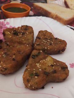 A picture of Veg cutlets.