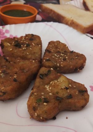 A picture of Veg cutlets.