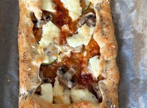 O poză a rețetei Pizza turcească (rapidă).