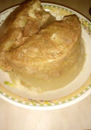 O poză a rețetei Piftie de porc.