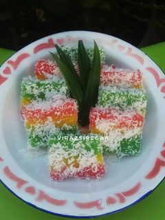 Foto resep Talam Singkong Rainbow (cepat, mudah, lezatoss 😋)