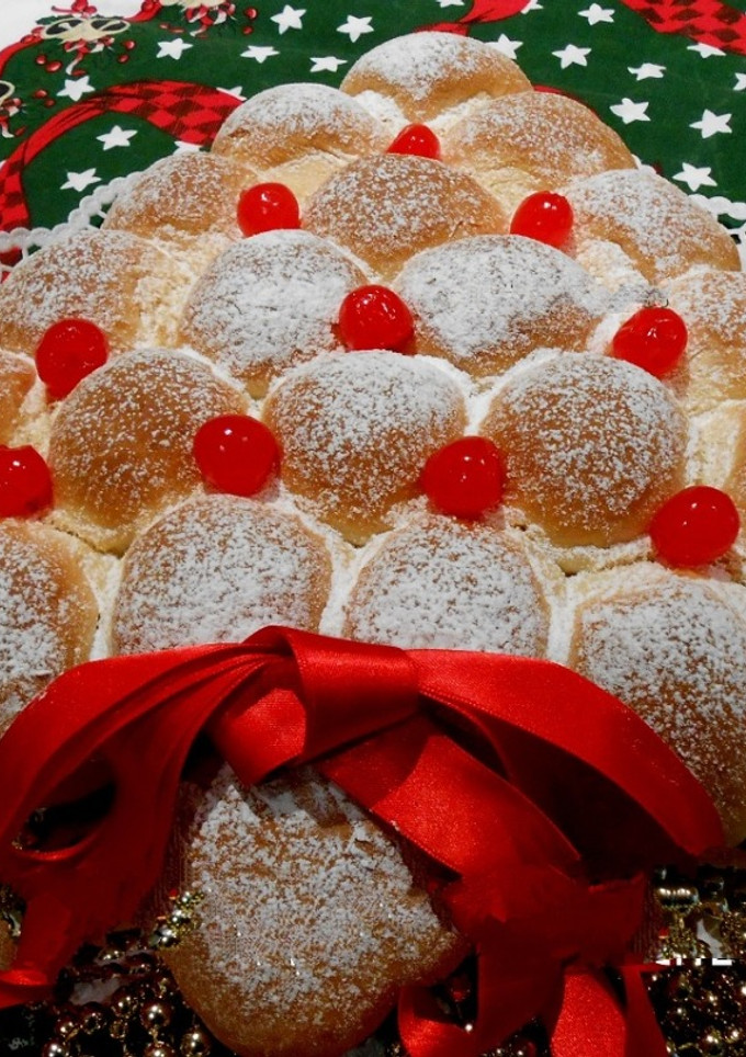 Una foto de Abeto navideño de brioche