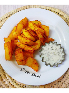عکسی از دستور سیب زمینی تنوری و سس ماست
