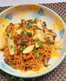 Mì Gói Xào Da Heo