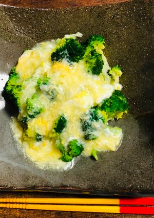 A picture of Broccoli with Egg sauce.