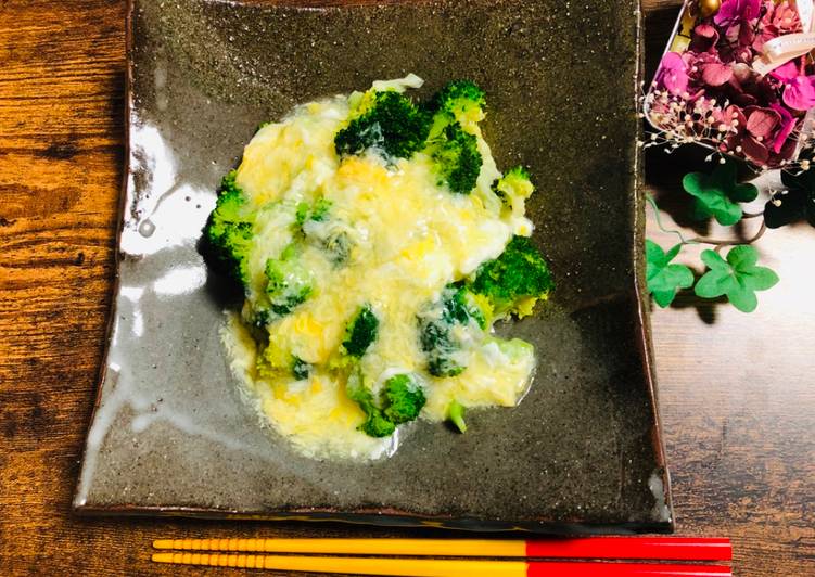 Recipe of Quick Broccoli with Egg sauce