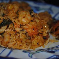 A picture of Persian spicy prawn and rice.