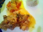 Una foto de pollo a la naranja con zanahoria