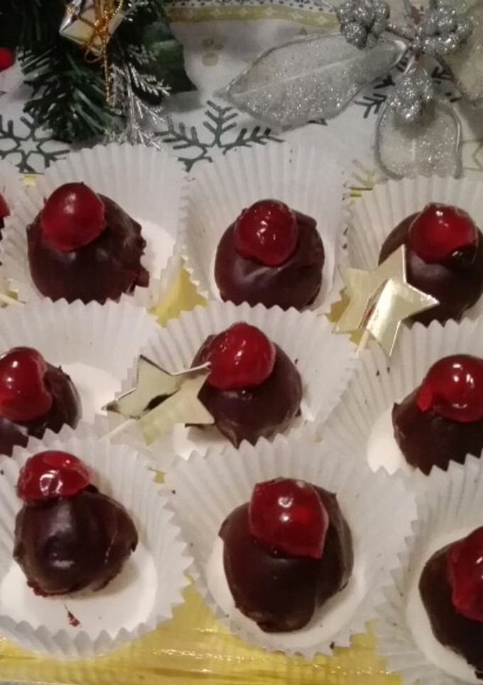 Una foto de Bombón de guindas 🍒