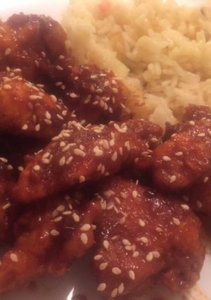 Una foto de Pollo frito agridulce estilo oriental