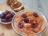 Muhammara. crema Siria de pimientos y nueces