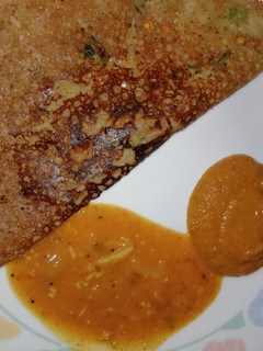 கோதுமை தோசை(wheat dosa recipe in tamil) செய்முறை முக்கிய புகைப்படம்