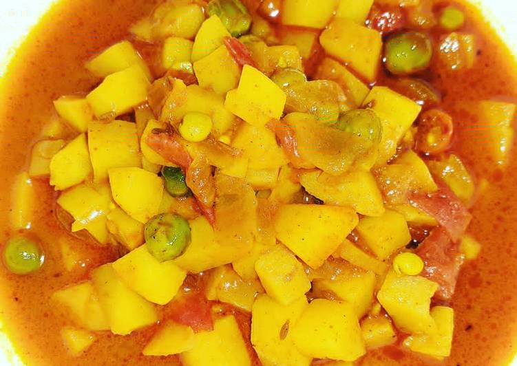 Steps to Make Award-winning Aloo matar ki sabji